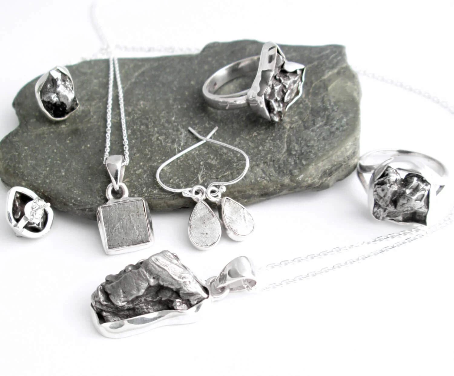 Meteorite and Tektite Jewelry Accessories CindyLouWho2